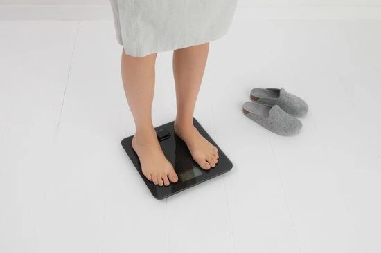 Brabantia ReNew Personenweegschaal Digitaal - Geen Batterij Nodig - Dark Grey - Afbeelding 10